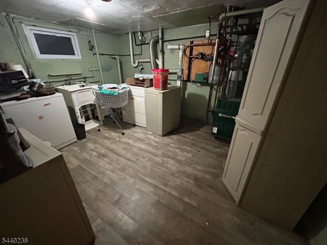 129 Hampton St, Metuchen Boro, NJ 08840