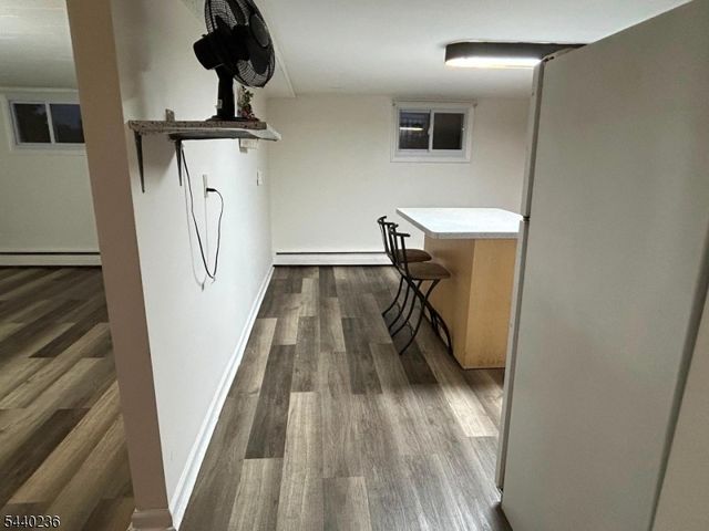 129 Hampton St, Metuchen Boro, NJ 08840