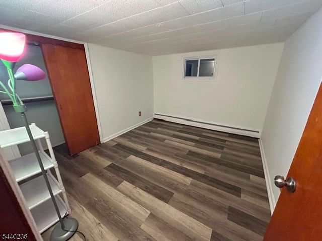 129 Hampton St, Metuchen Boro, NJ 08840