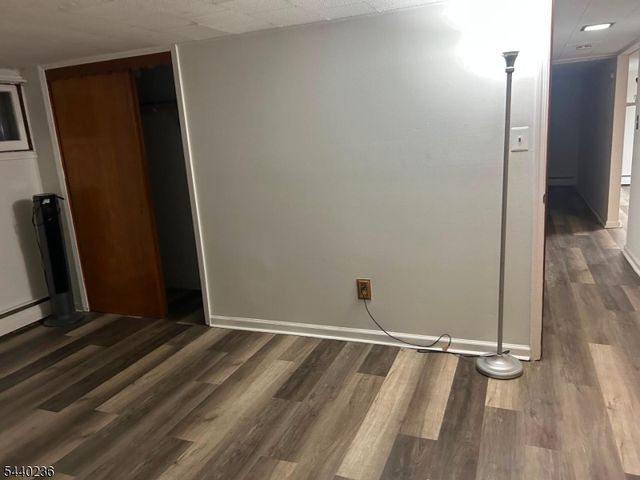 129 Hampton St, Metuchen Boro, NJ 08840