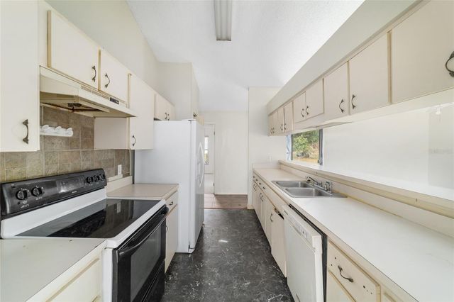 12 CEDAR TERRACE, Ocala, FL 34472