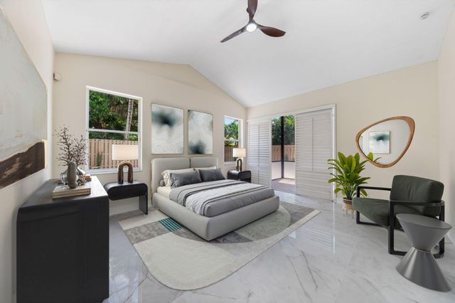 6682 NW 25th Way, Boca Raton, FL 33496