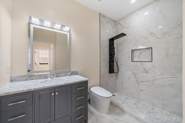 6682 NW 25th Way, Boca Raton, FL 33496