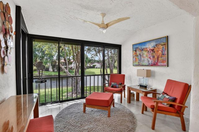 8310 Casa Del Lago D, Boca Raton, FL 33433