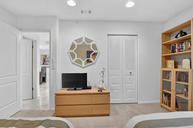 8310 Casa Del Lago D, Boca Raton, FL 33433