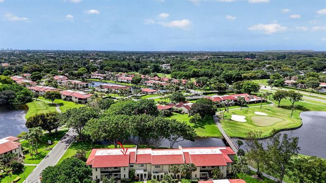 8310 Casa Del Lago D, Boca Raton, FL 33433