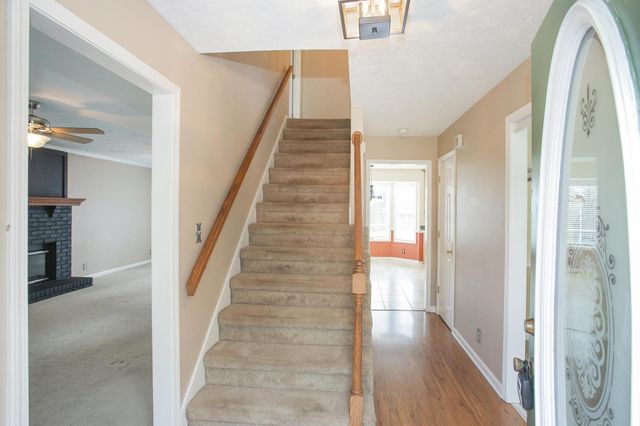 134 Royal Ct, Gallatin, TN 37066