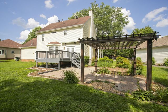 134 Royal Ct, Gallatin, TN 37066