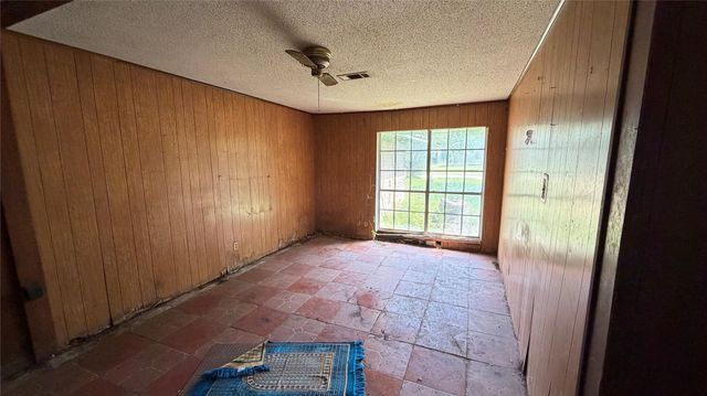 117 Sylvan Street, La Porte, TX 77571