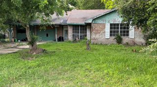 117 Sylvan Street, La Porte, TX 77571