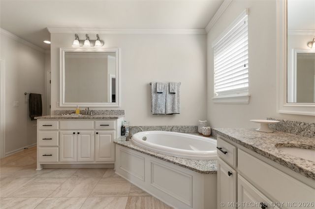 3911 W Tucson Place, Broken Arrow, OK 74011