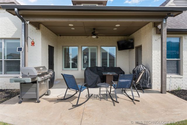 3911 W Tucson Place, Broken Arrow, OK 74011