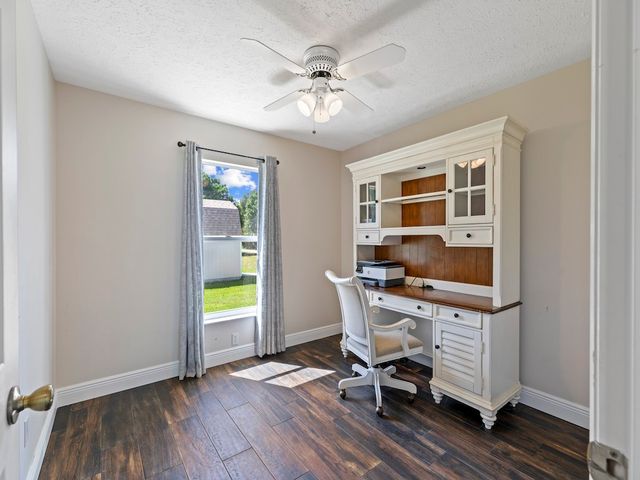 8625 Fleming Grant Road, Micco, FL 32976