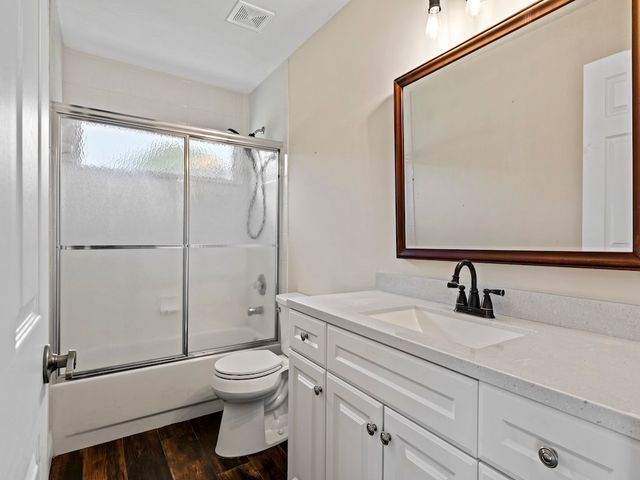 8625 Fleming Grant Road, Micco, FL 32976