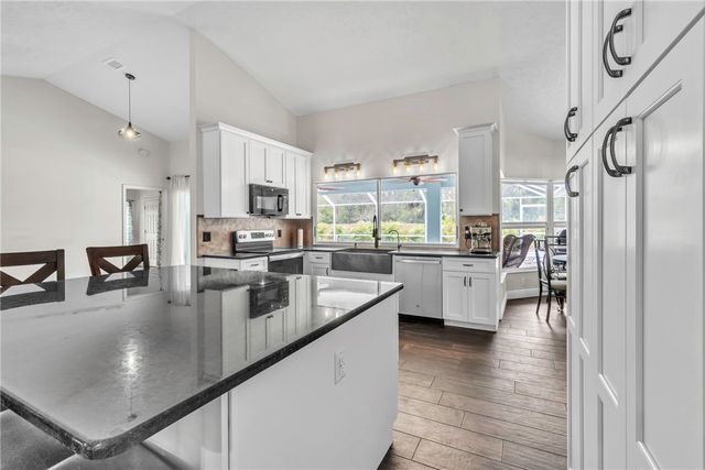 8625 Fleming Grant Road, Micco, FL 32976