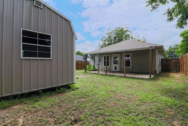 1000 N Spring Street, Grand Saline, TX 75140