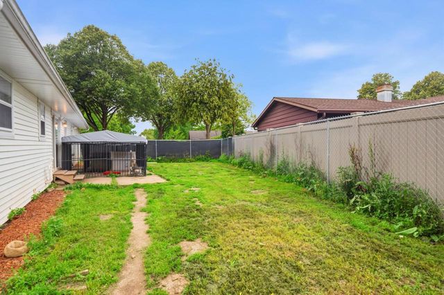 2525 HEATHER ROAD, Green Bay, WI 54311