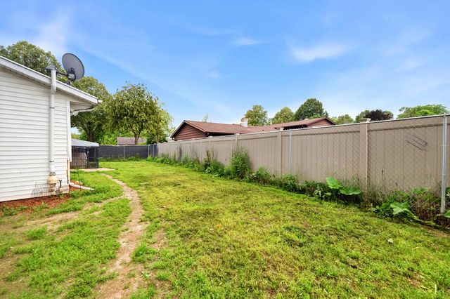 2525 HEATHER ROAD, Green Bay, WI 54311