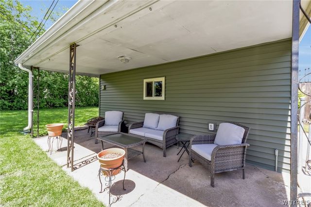 426 Ashford Avenue, Tonawanda, NY 14150