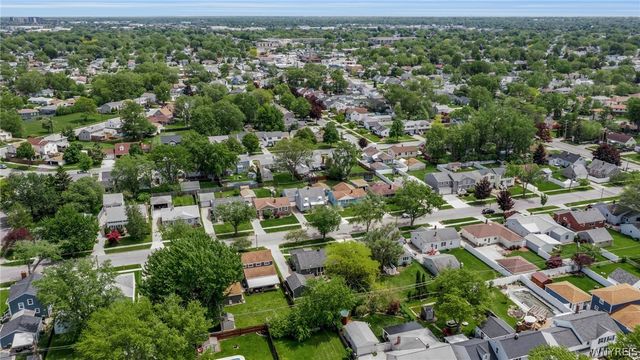 426 Ashford Avenue, Tonawanda, NY 14150