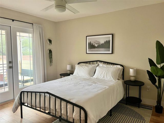 4411 Lareina DR 2, Austin, TX 78745