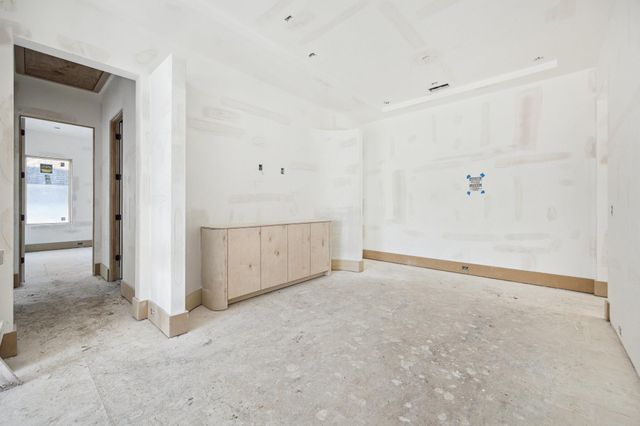 2111 Mcclendon Street, Houston, TX 77030