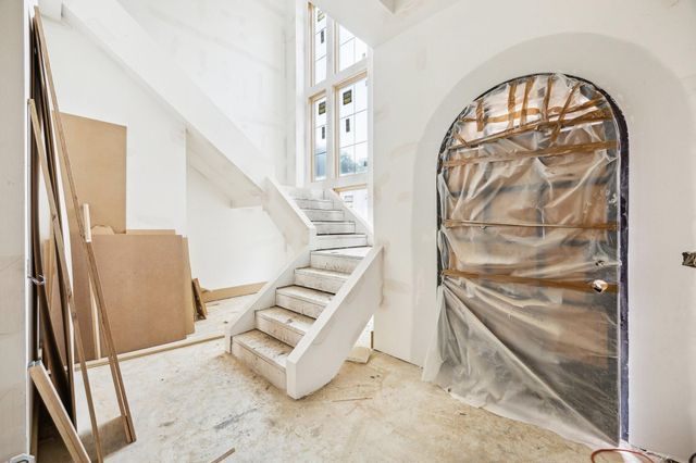 2111 Mcclendon Street, Houston, TX 77030