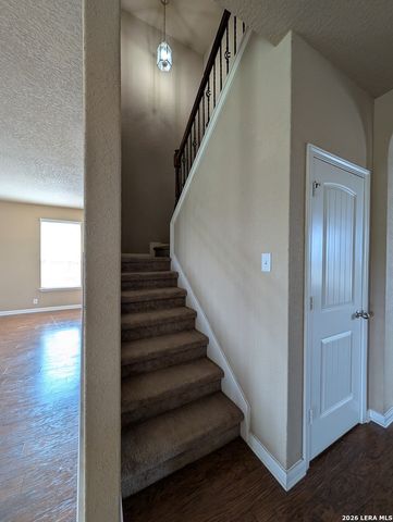 212 OAK CREEK WAY, New Braunfels, TX 78130
