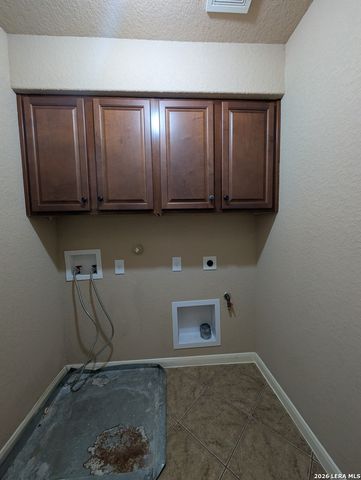 212 OAK CREEK WAY, New Braunfels, TX 78130