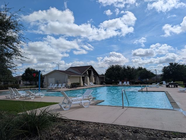212 OAK CREEK WAY, New Braunfels, TX 78130