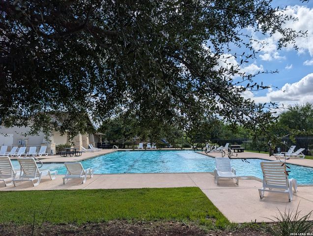 212 OAK CREEK WAY, New Braunfels, TX 78130
