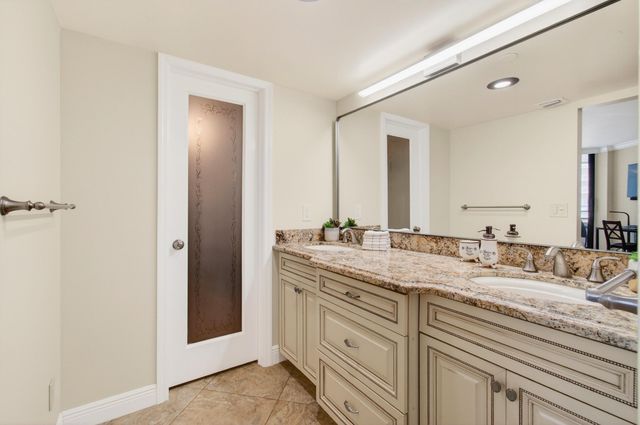 3560 S Ocean Boulevard 602, South Palm Beach, FL 33480