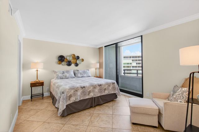 3560 S Ocean Boulevard 602, South Palm Beach, FL 33480