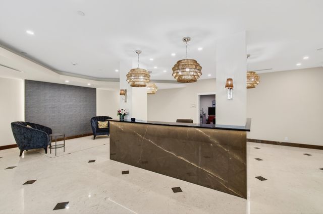 3560 S Ocean Boulevard 602, South Palm Beach, FL 33480