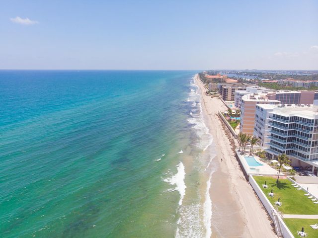 3560 S Ocean Boulevard 602, South Palm Beach, FL 33480