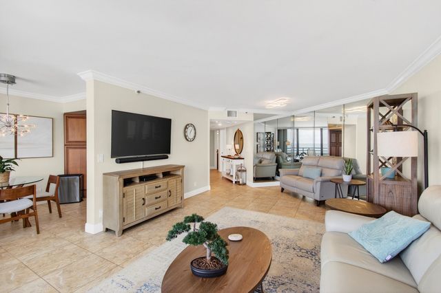 3560 S Ocean Boulevard 602, South Palm Beach, FL 33480