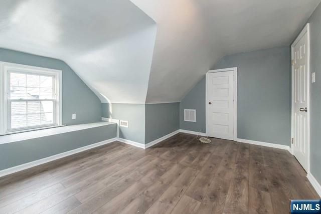 14 Grove Terrace 2, Montclair, NJ 07042