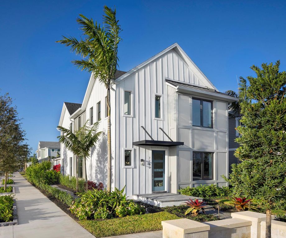 915 SW Cosmos Walk SW, Palm City, FL 34990