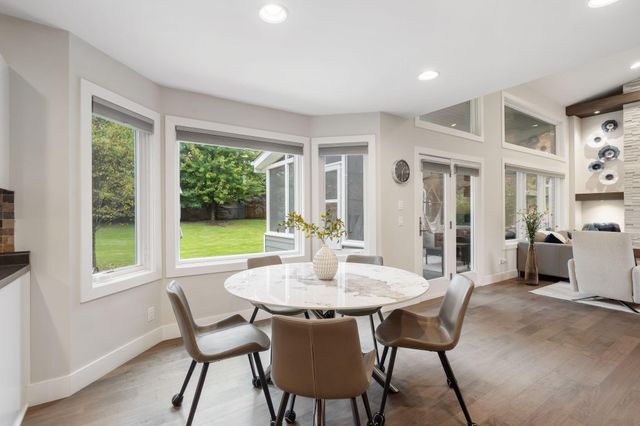 16422 Millford Drive, Eden Prairie, MN 55347