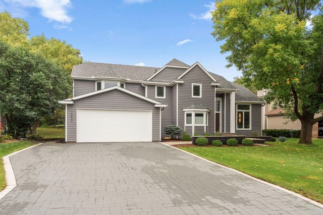 16422 Millford Drive, Eden Prairie, MN 55347