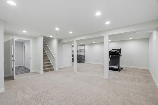 16422 Millford Drive, Eden Prairie, MN 55347