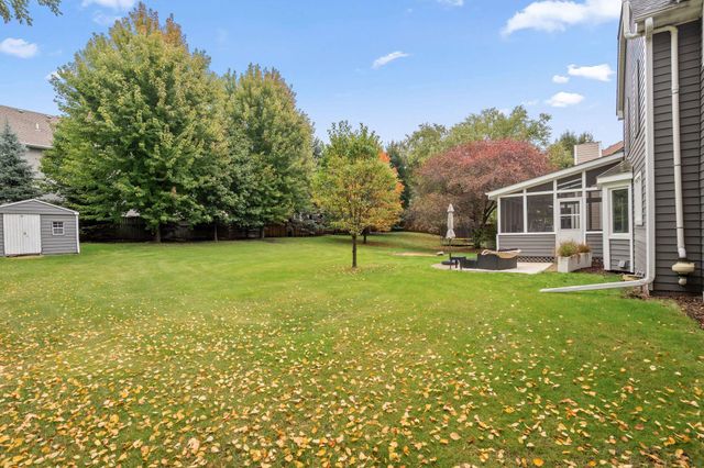 16422 Millford Drive, Eden Prairie, MN 55347