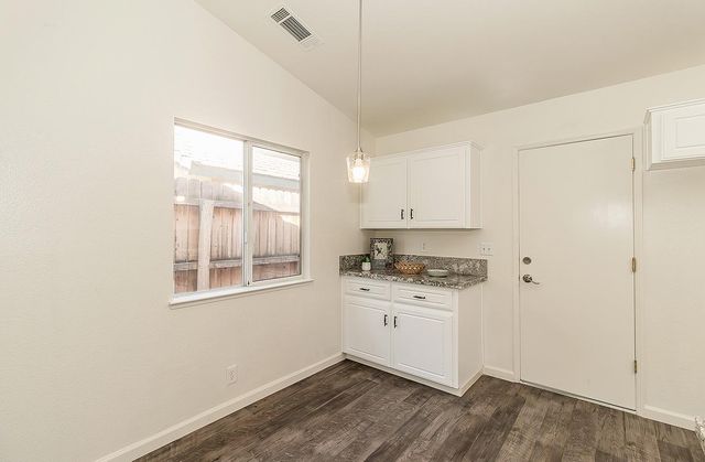 1535 Morgan Drive, Kingsburg, CA 93631