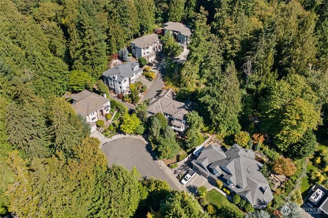 19627 NE 33rd Place, Sammamish, WA 98074