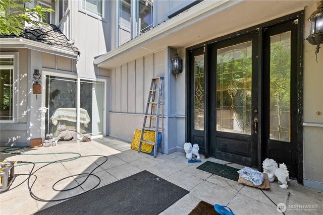 19627 NE 33rd Place, Sammamish, WA 98074