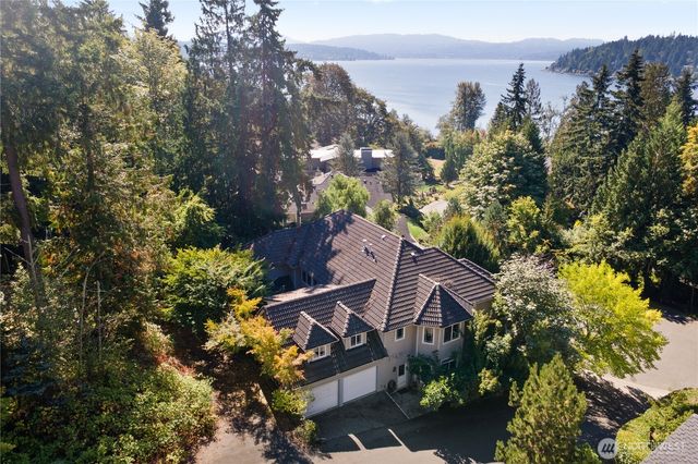 19627 NE 33rd Place, Sammamish, WA 98074