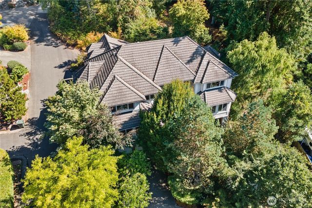 19627 NE 33rd Place, Sammamish, WA 98074