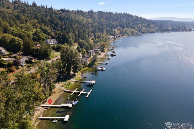 19627 NE 33rd Place, Sammamish, WA 98074