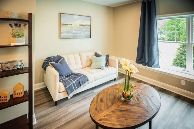 19 Trumpet Vine Lane, Plymouth, MA 02360