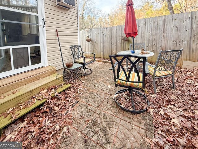 227 Canyon Pass, Cleveland, GA 30528